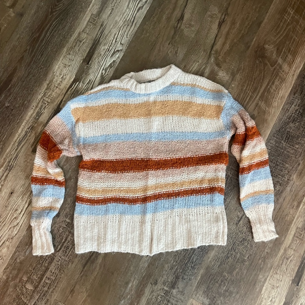 American eagle sweater size small